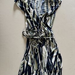 Women’s banana republic dress