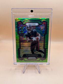 2023 Bijan Robinson green pulsar Prizm rookie card🔥