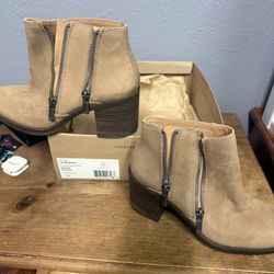 Women Sz 7