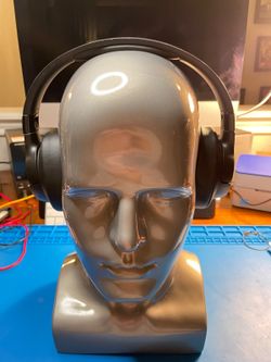 JBL Tune 710BT Noise Canceling Bluetooth Headphones, Tested and Working
