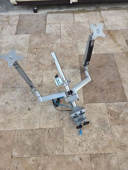 Dual monitor mount like new