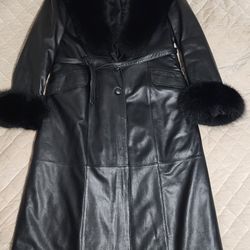Women's Long Leather Coat Black Size XXL Used