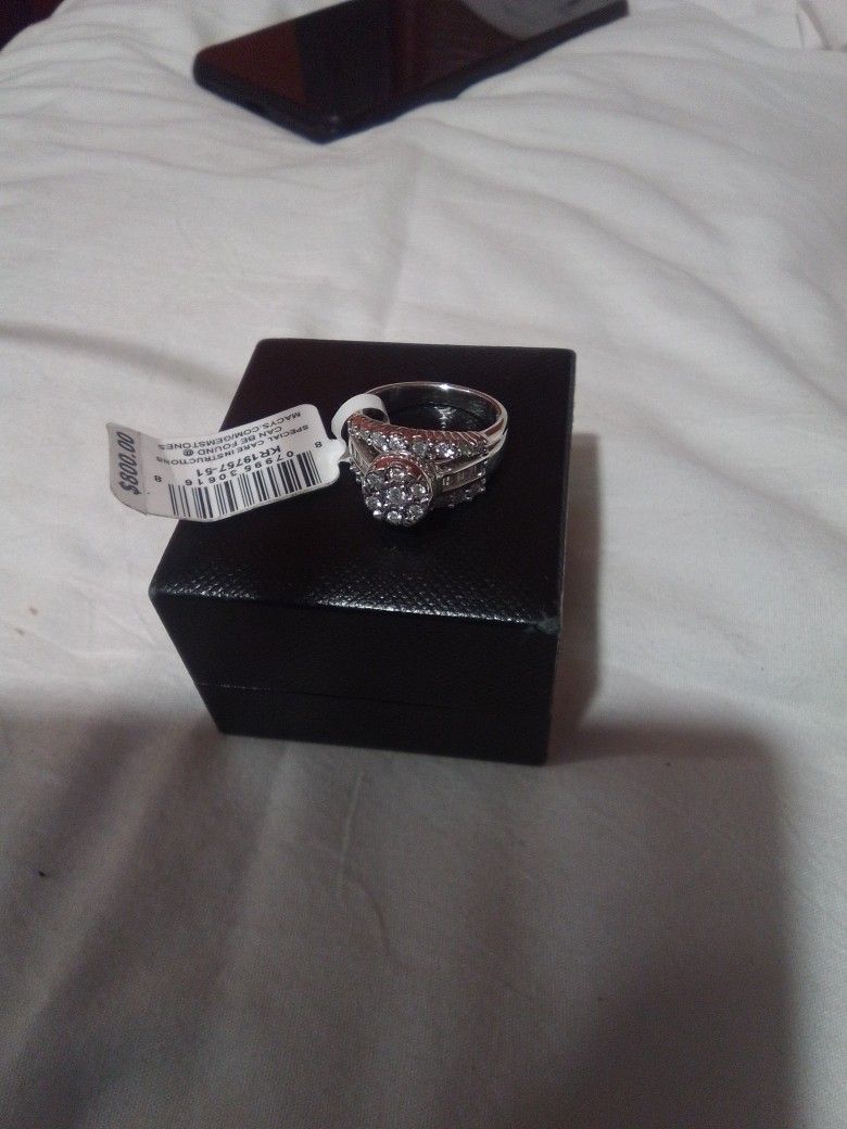 Half CT.. Diamond Ring