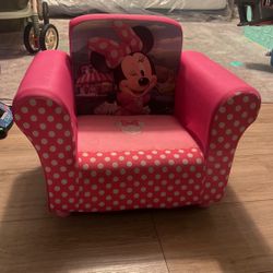 Minnie Mouse Chair