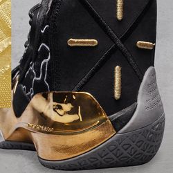 Way of wade FIRST BORN  SIZE 9 $84