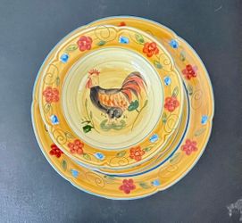 Home ROOSTER Dinner Plates