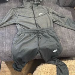 Nike Tech Hoodie And Pants