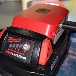 Phone Charger USB attachment For Milwaukee Batteries