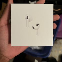 AirPods Gen 3