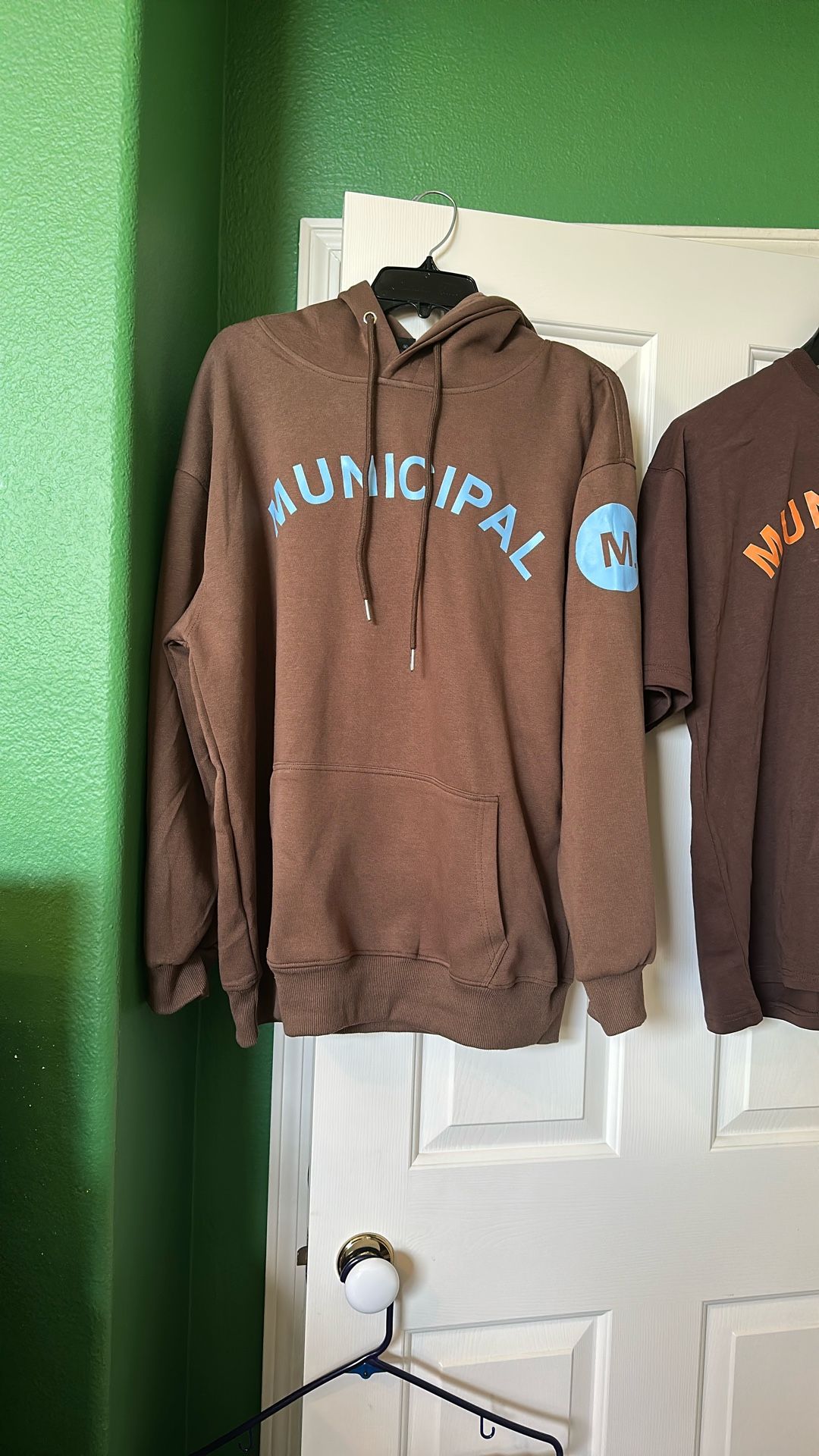 Brand New Tshirt And Sweatshirt / New Deodorant