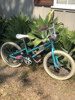 20” Haro Shredder girls bmx bike!