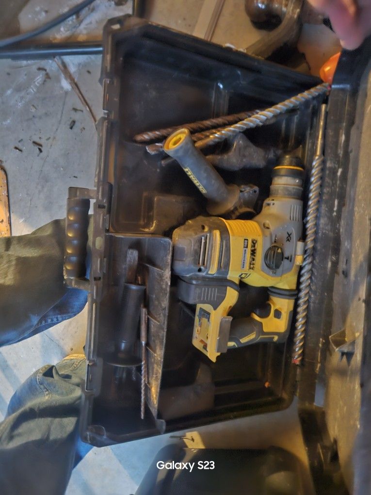 DeWalt Hammer Drill