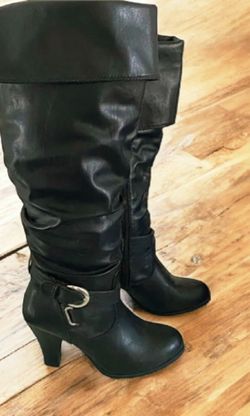 Women's Kohl's black boots
