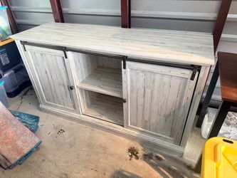 Barrister Lane Antique White 61" TV Stand