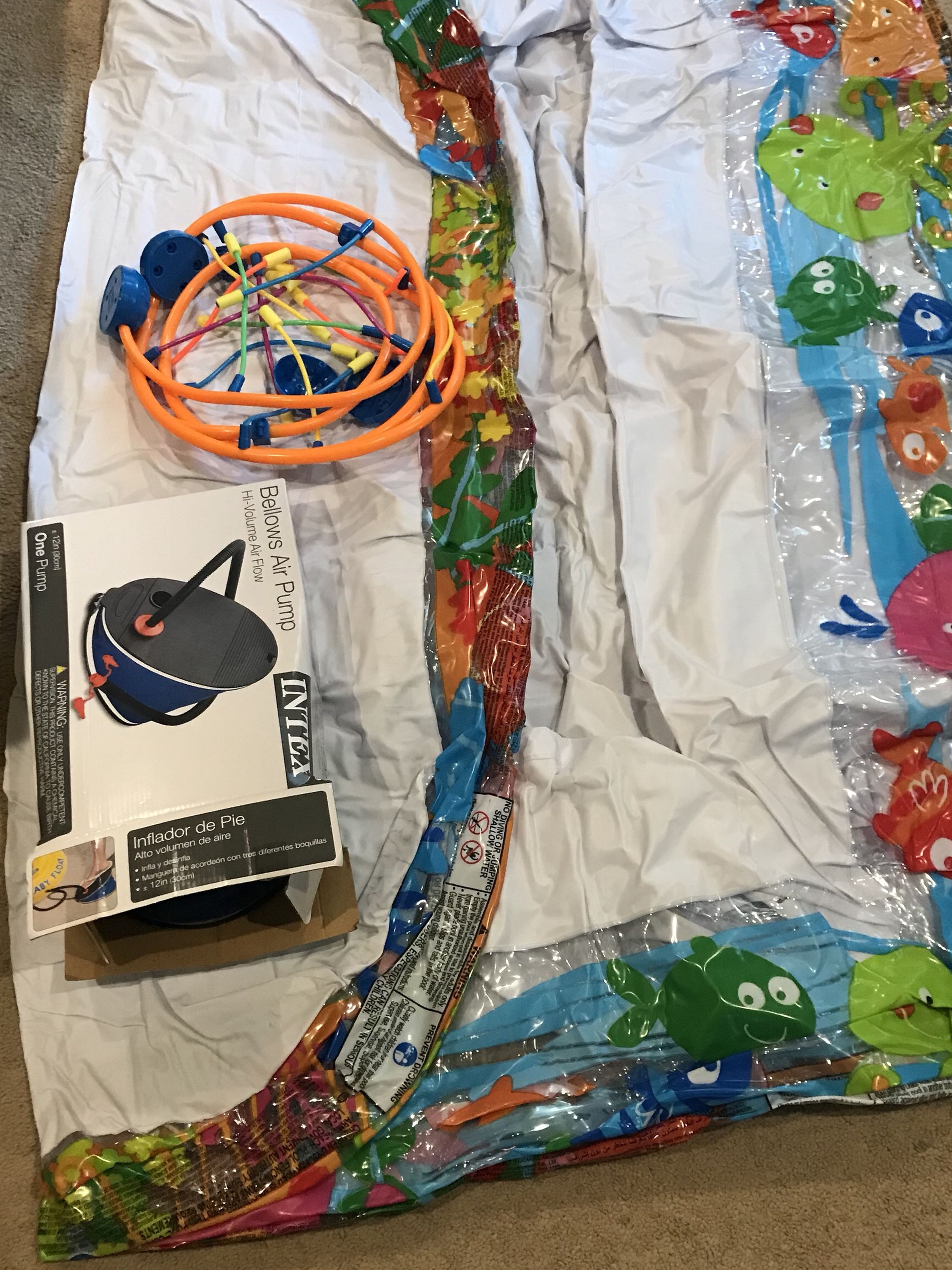 Inflatable Pool, Air Pump, Sprinkler .