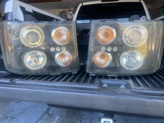 2008 GMC sierra  Headlights