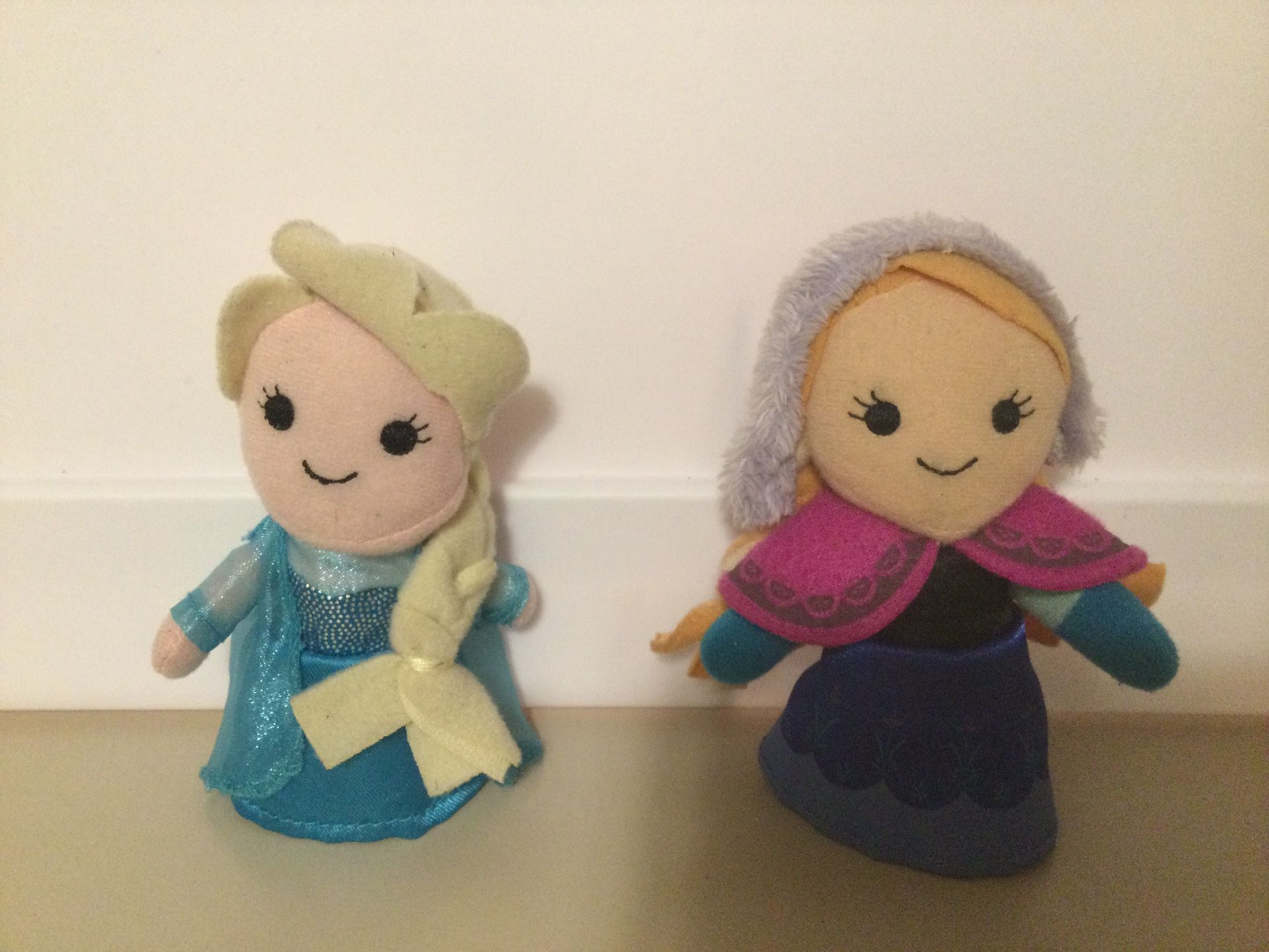 Elsa and Anna fabric dolls 4” so cute!