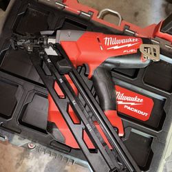 M18 M18 FUEL 15ga Finish Nailer (Tool Only)