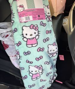 Hello Kitty Blanket