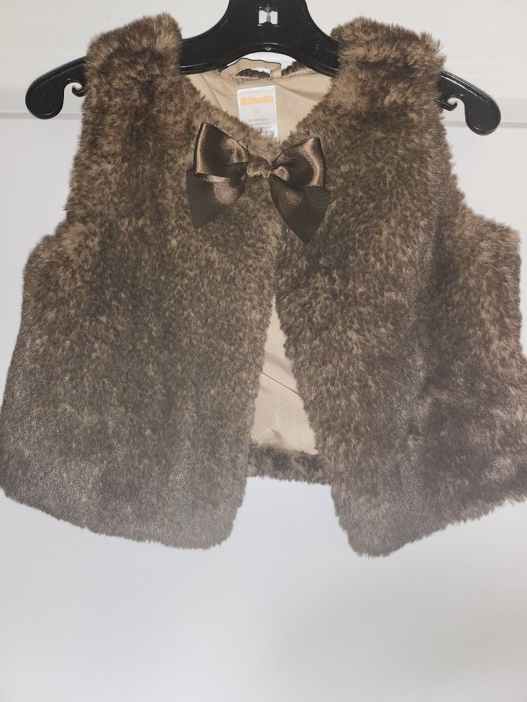 Gymboree Girl's Faux Fur Vest Sz 3T
