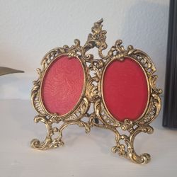 Vintage double picture picture frame