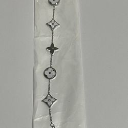 New Clover Stainless Steel Bracelet 
