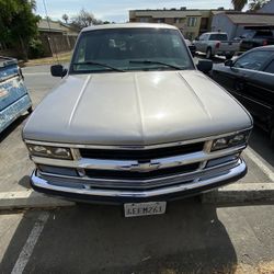 1999 Chevrolet Suburban