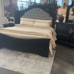 King Bedroom Set