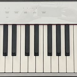 Casio Privia PX-S1100 Digital Piano Keyboard