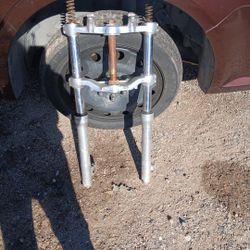 Motorcycle front forecast assembly