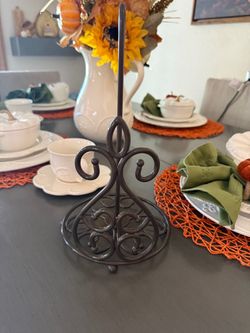 Princess House Moderna Paper Towel Holder