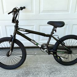NEW - HYPER BIKE CO BMX Freestyle Spinner Pro 20 Inch Bike Kids/Teen Bicycle