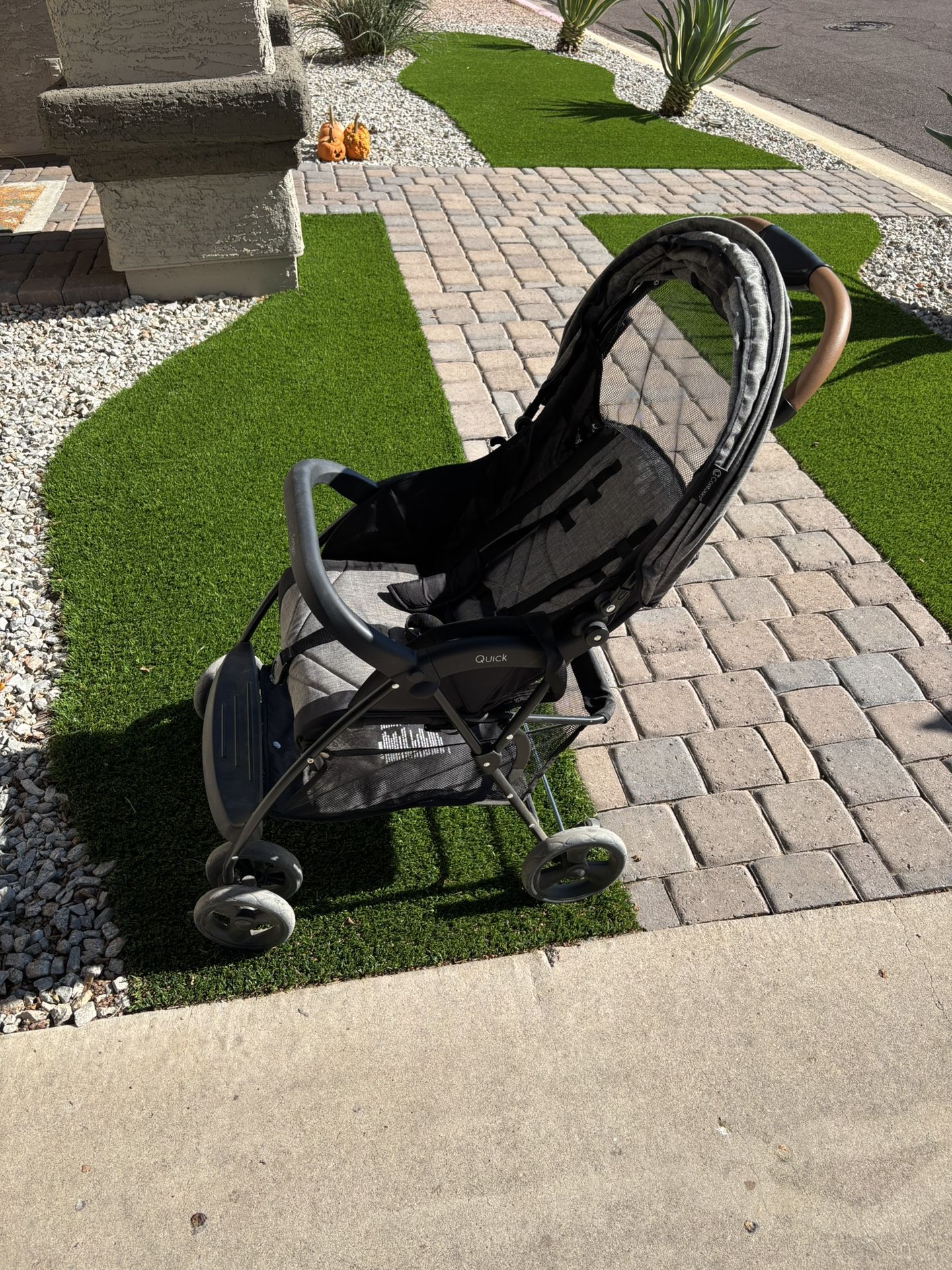 Contour “Quick” Stroller