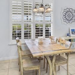 Solid Wood Dinning Table Farmhouse Style