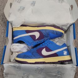 Nike Dunk Low Undefeated Sz 8