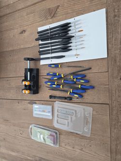 Warhammer crafting tools