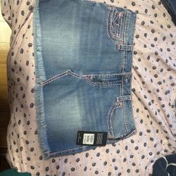 True Religion Mini Skirt Size 31
