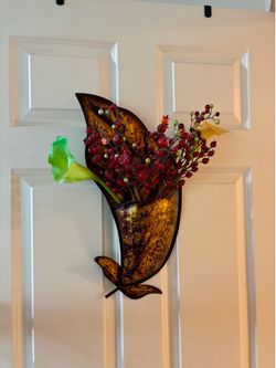 Beautiful Metal Cornucopia Decor