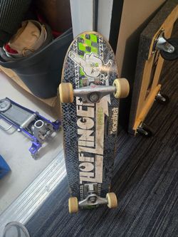 Used Huf Zinger Skateboard