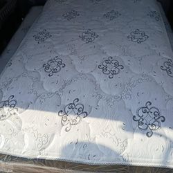 Brand New Twin Size Pillowtop Mattress Included Box Spring Free Delivery 
