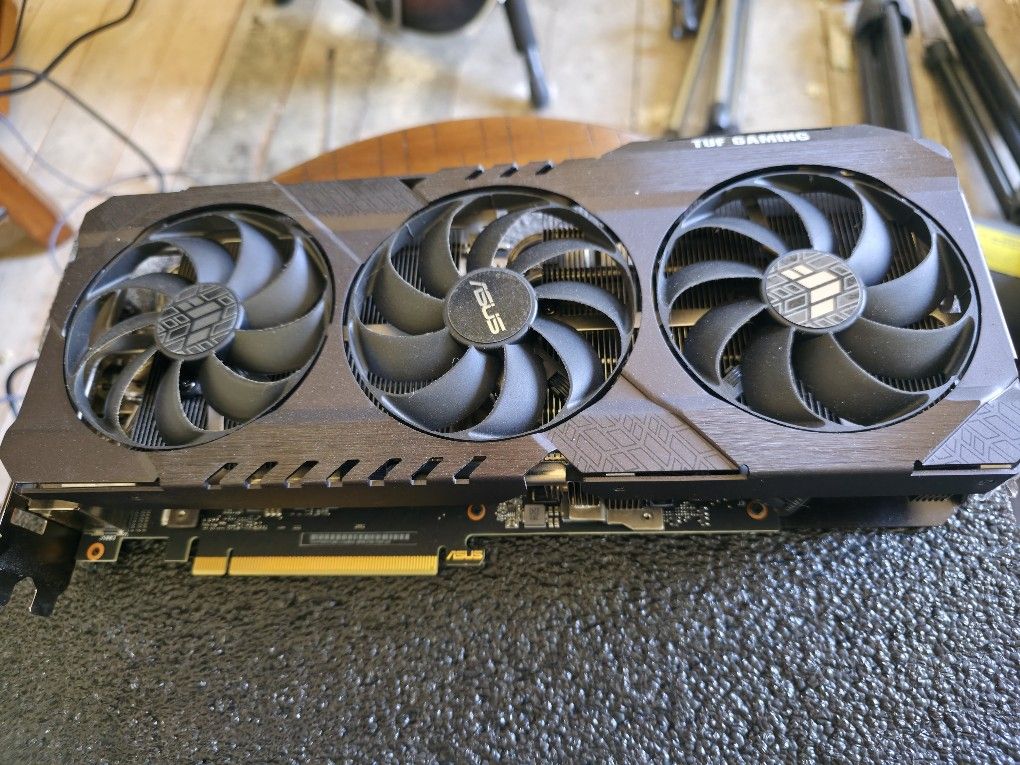 ASUS TUF Gaming Nvidia GeForce 3070ti