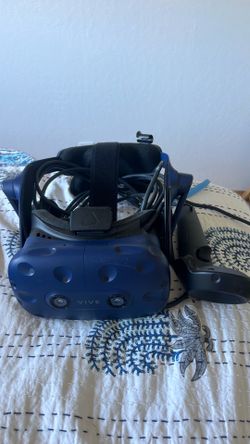 VR: VIVE