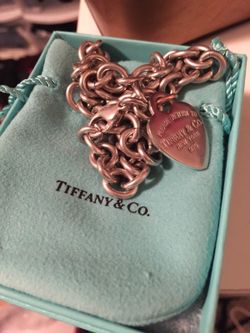 Tiffinay and co necklace