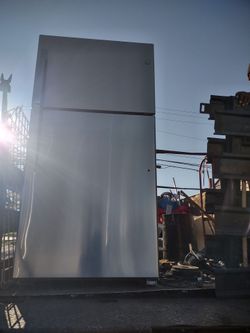 GE refrigerator