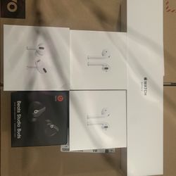 AirPods & Apple Watch 