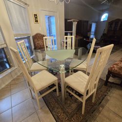 Glass Dining room Table