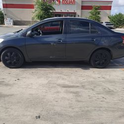 2007 Toyota Yaris