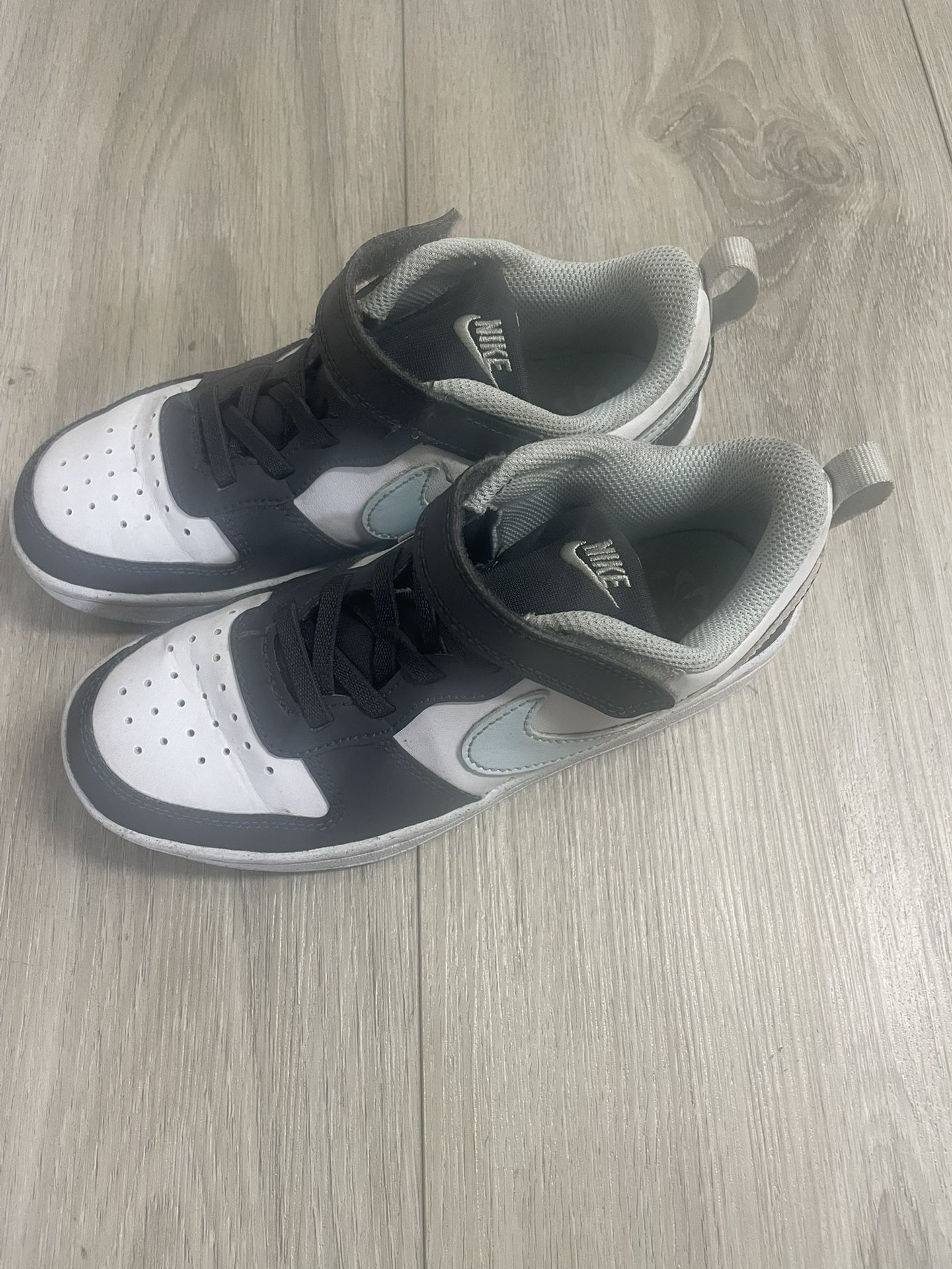 Nike Court Borough Low 2- Kids Shoe