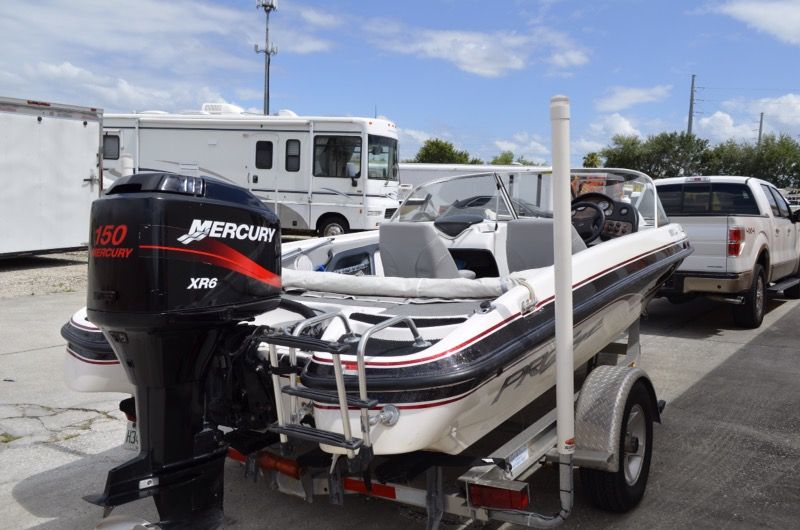 2000 Procraft 180 Combo Fish and Ski Boat (1 Owner)
