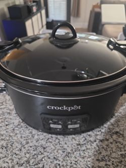 Crock-Pot Slow Cooker with Locking Lid